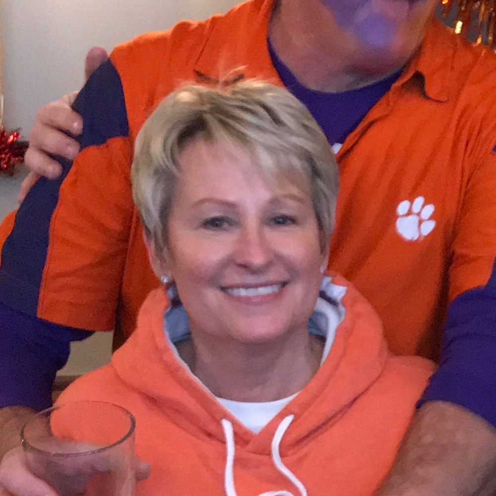 Meet your Posher, Dee